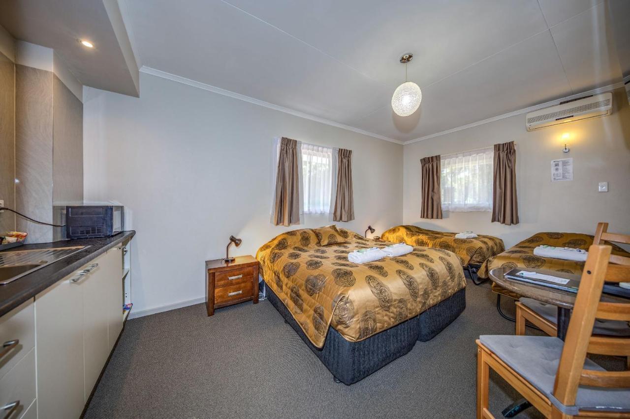 Tall Trees Motel Mountain Retreat Mount Tamborine Exterior photo